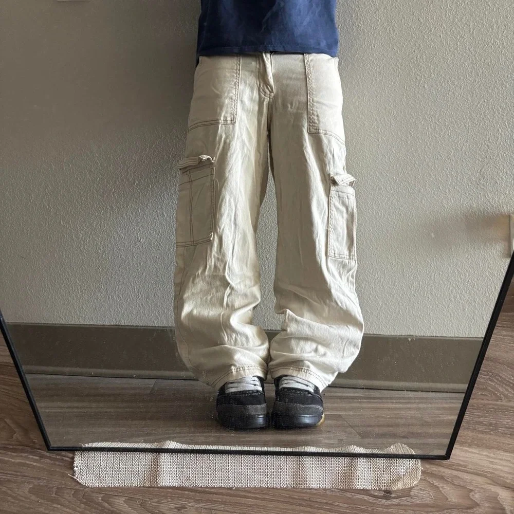 Vintage Y2K/2000s Baggy Cream Streetwear Skater Cargo Pants! 29x29